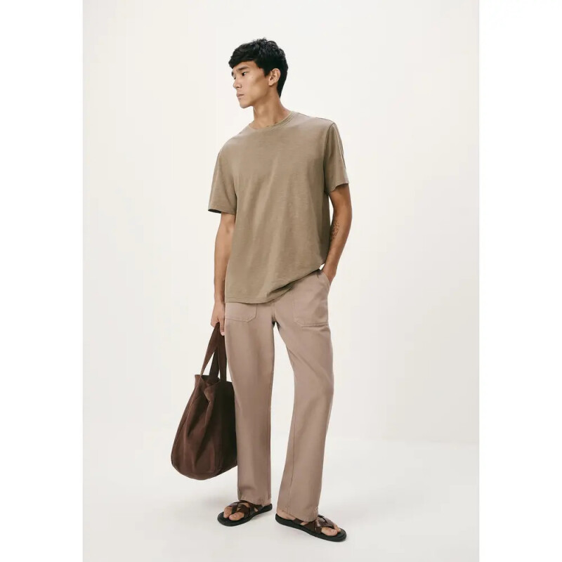 CAMISETA MM MASC OLIVA MEDIO