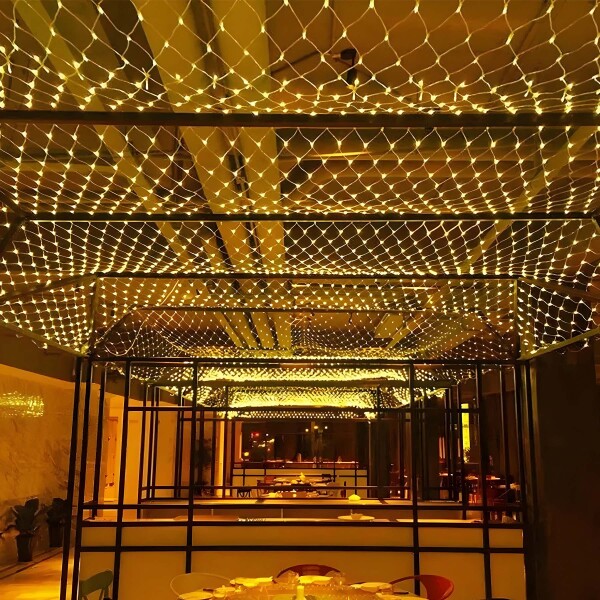 Lluvia De 200 Luces Blancas Led Cortina 3x2 Metros 10 Modos Variante Calida