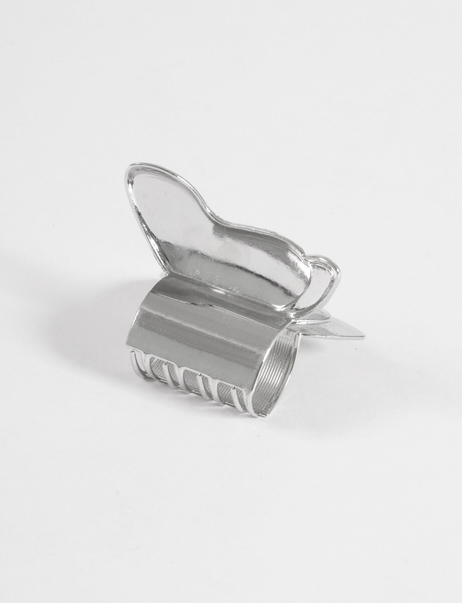 Broche metálico mariposa - plateado 