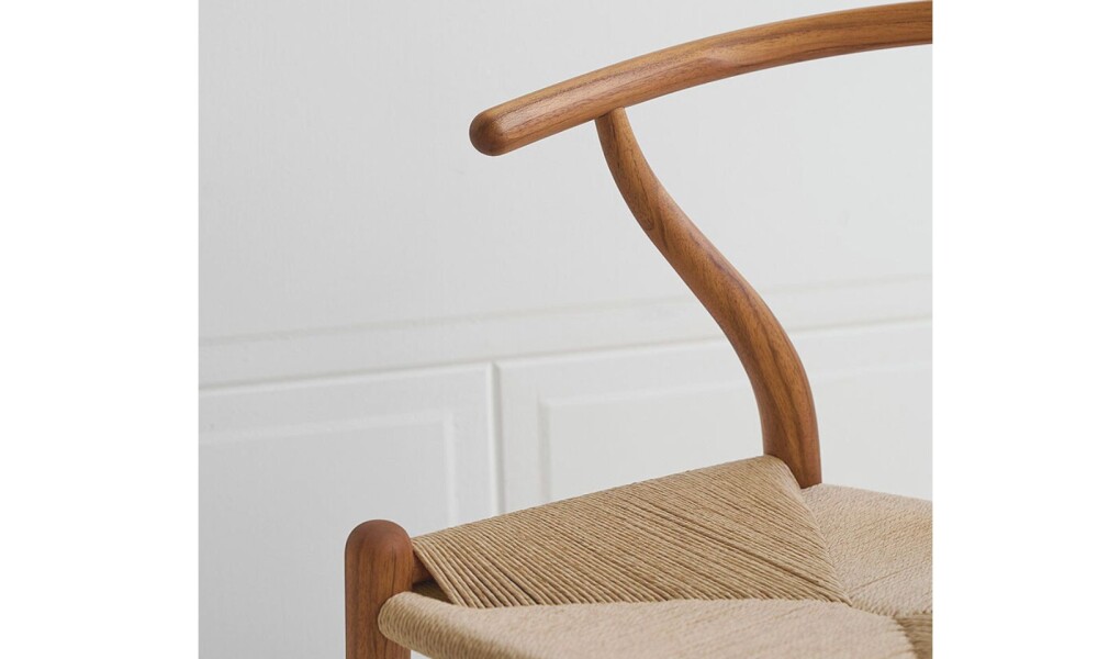 Silla WISHBONE en Madera PREVENTA Natural