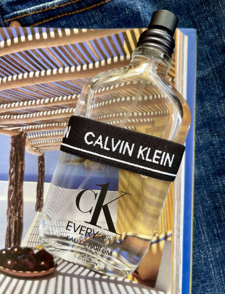 Perfume Calvin Klein CK Everyone Eau de Parfum 200ml Original Perfume Calvin Klein CK Everyone Eau de Parfum 200ml Original