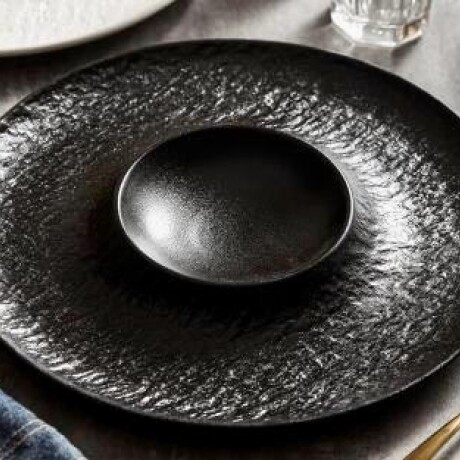 Plato Cerámica Negra - Línea Black Stone – Ø25 x 2.5 cm Plato Cerámica Negra - Línea Black Stone – Ø25 x 2.5 cm