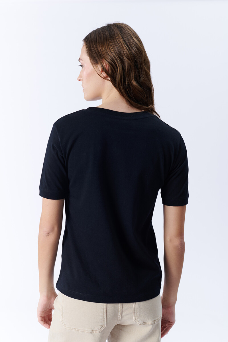 Remera manga corta básica Negra
