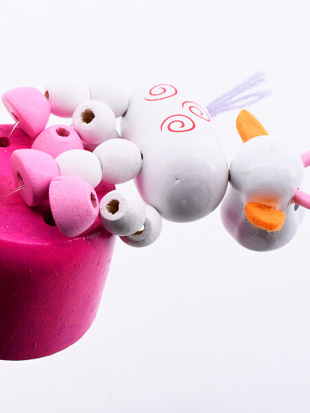 UNICORNIO DE MADERA ROSADO