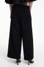 PANTALÓN ANCHO Negro