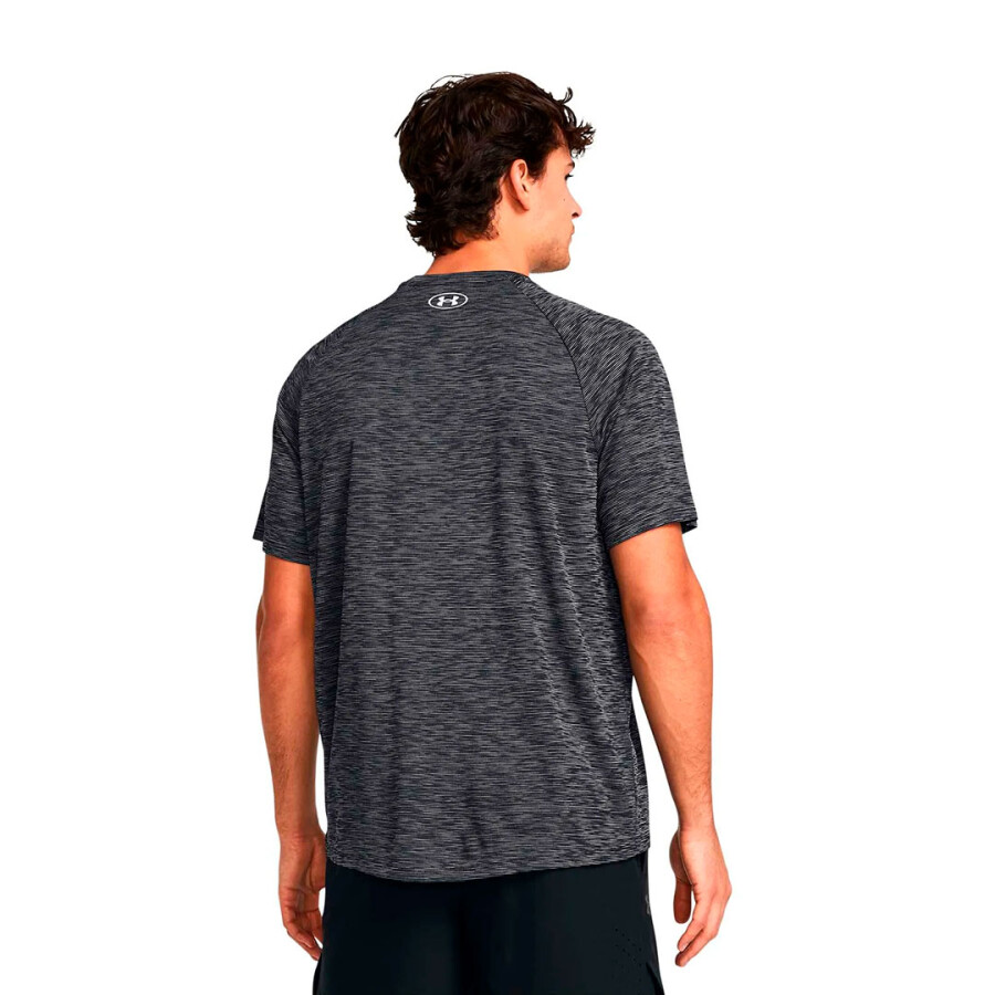 Remera de Hombre UNDER ARMOUR Tech Textured Negro
