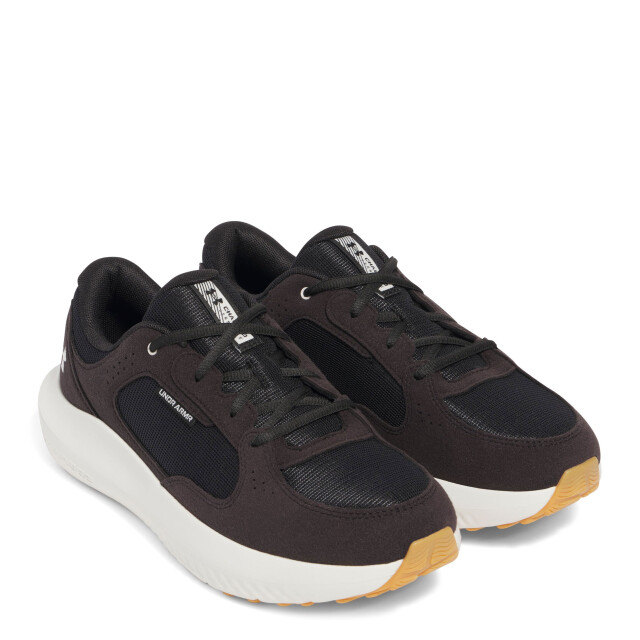 Championes de Hombre Under Armour Versurge Negro