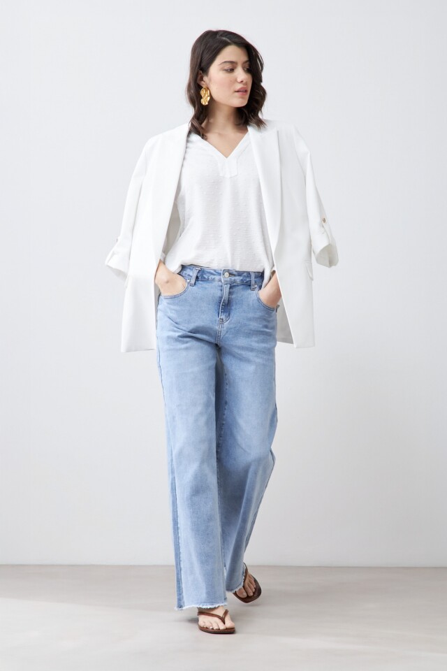 Blusa fantasía escote V crudo