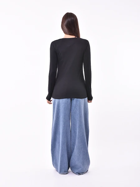 REMERA NILA VARIANTE 19