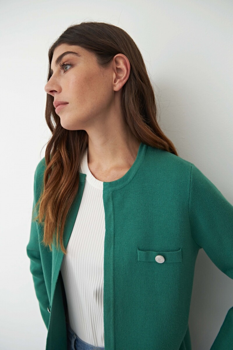 Chaqueta tejida con botones metálicos verde