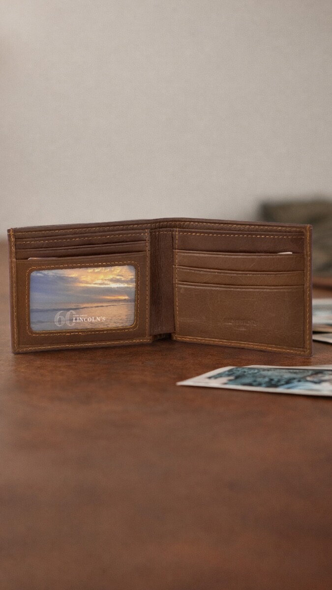 BILLETERA CUERO BACO - WHISKY 