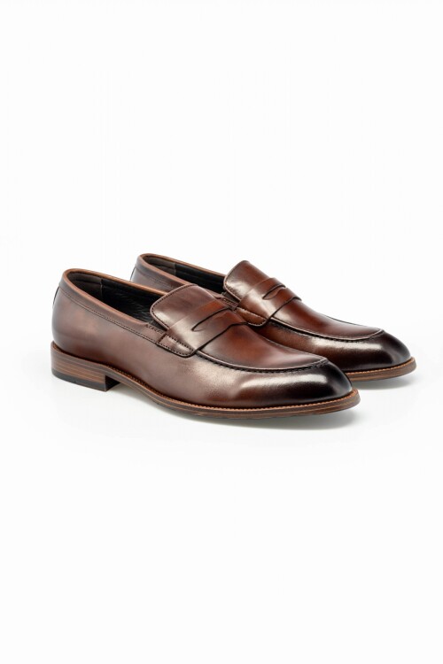 Mocasín con antifaz 100% cuero Marrón