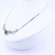Gargantilla oro 18k con esmeralda central y brillantes. Gargantilla oro 18k con esmeralda central y brillantes.