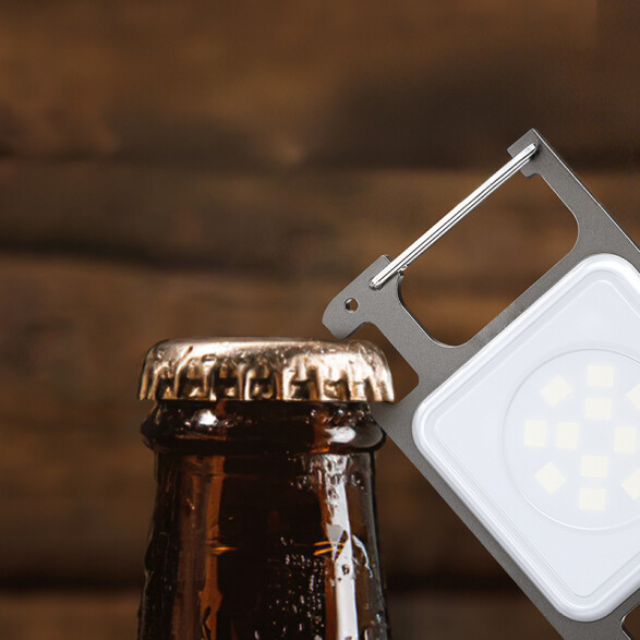 Mini linterna LED potente portátil recargable USBC AI9496