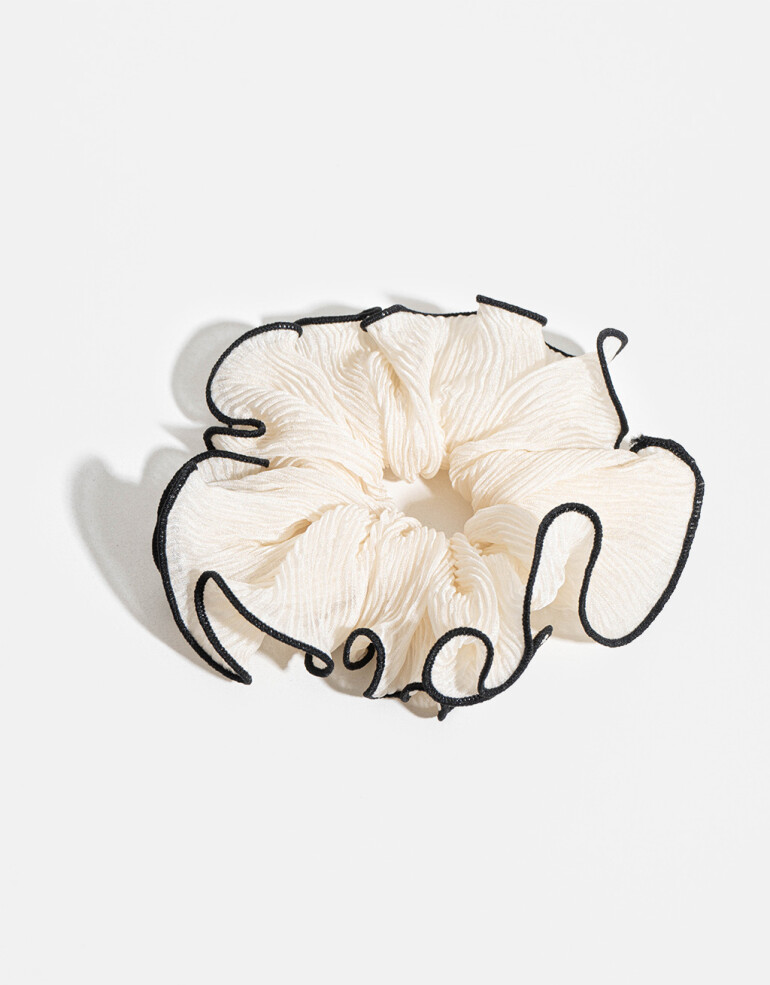 Skunzies Lisas Scrunchie Con Bordado - Combinacion Bicolor