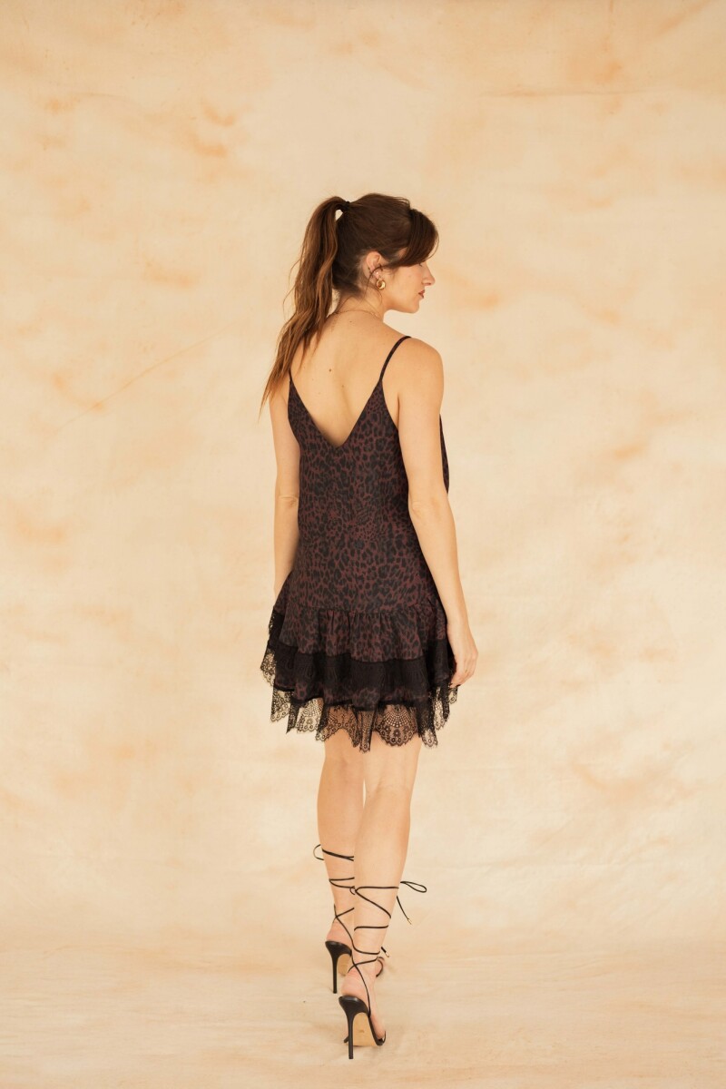 VESTIDO GISELLE MAROON WASHED DENIM VESTIDO GISELLE MAROON WASHED DENIM