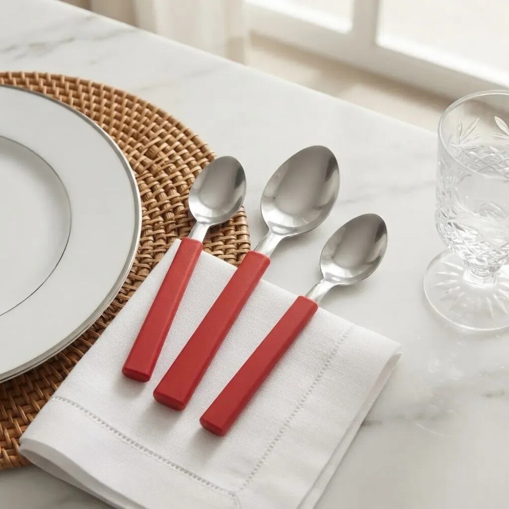 UNA Set 3 Cucharas M.Plastico Rojo 83320/8 UNA Set 3 Cucharas M.Plastico Rojo 83320/8