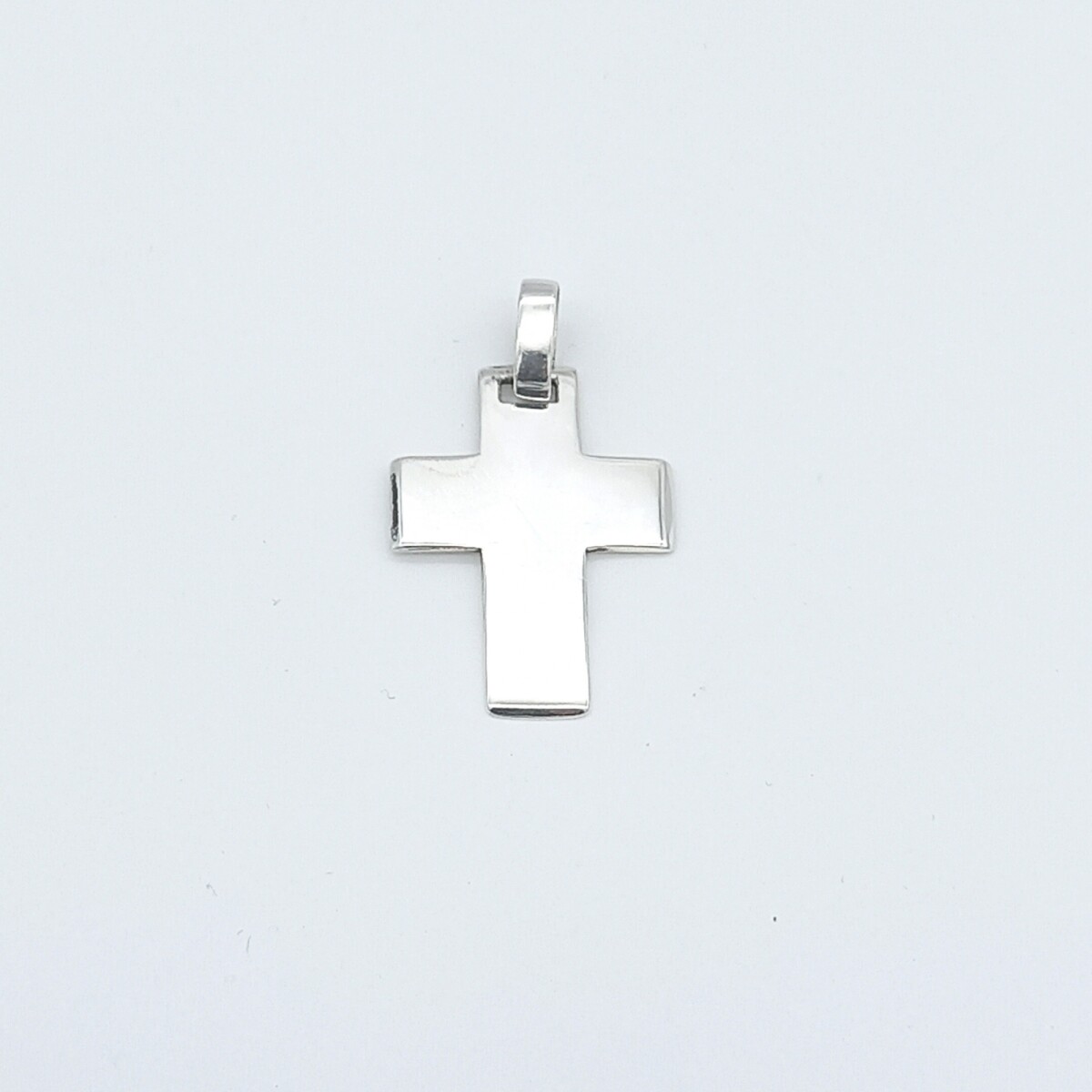 Cruz de plata 925, bombé. 
