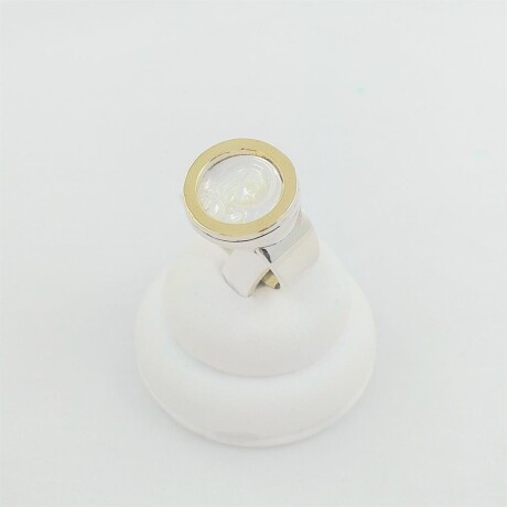 Anillo de plata 925 con double de oro 18ktes y Nácar. Virgen niña. Anillo de plata 925 con double de oro 18ktes y Nácar. Virgen niña.