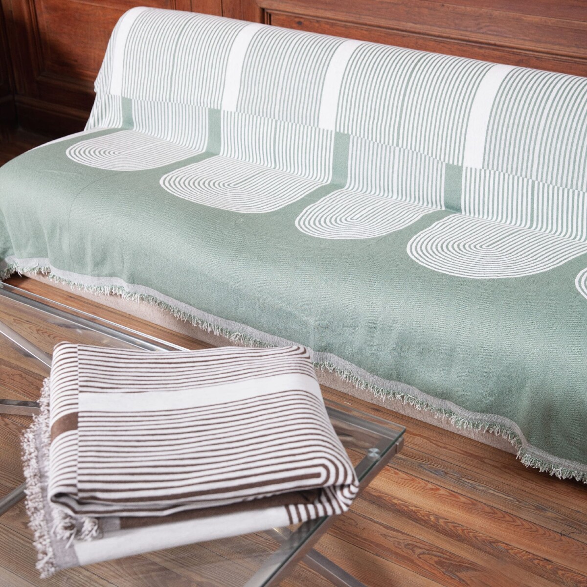 Manta para sillón y cama con diseños semicírculo verde - 180 x 230 cm 