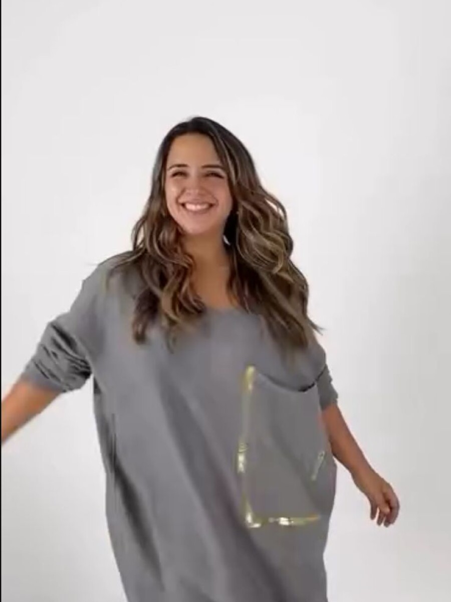 Buzo vestido over size Buzo vestido over size