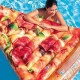 INTEX ESTERA FLOTANTE REBANADA DE PIZZA IMPRESIÓN REALÍSTICA Intex Estera Flotante Rebanada De Pizza Impresión Realística