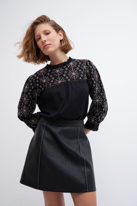 Minifalda eco-cuero negro