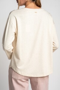 Sweater Arena