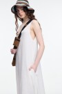 VESTIDO ESCOTE V Crudo