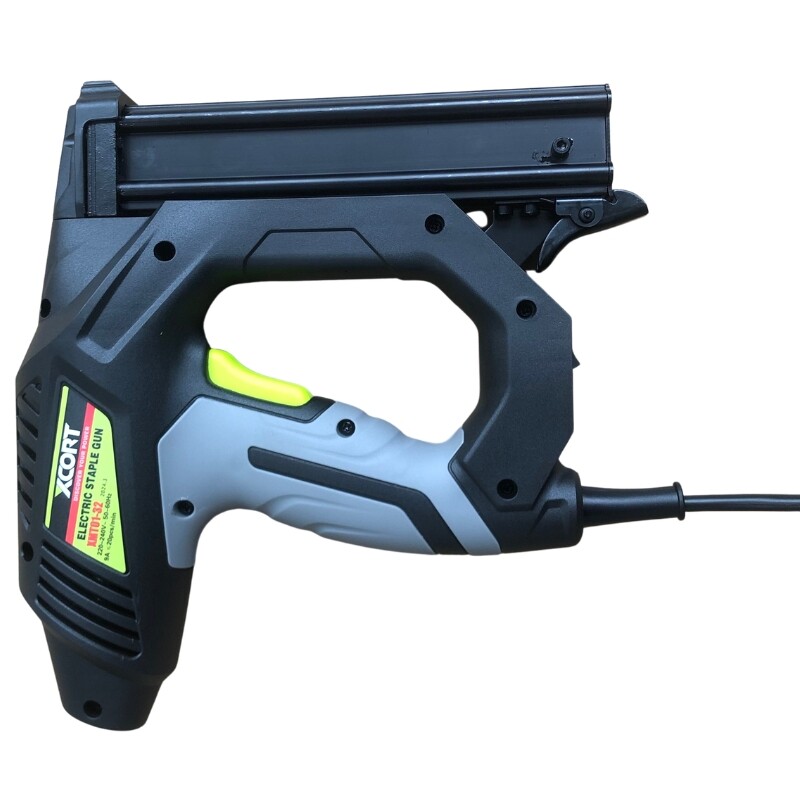 XCORT CLAVADORA ENGRAPADORA ELECTRICA PROFESIONAL 2EN1 1.7 Xcort Clavadora Engrapadora Electrica Profesional 2en1 1.7