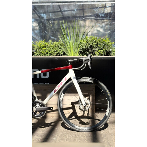 BH SL1 ULTEGRA DI2 12V T-M BH SL1 ULTEGRA DI2 12V T-M