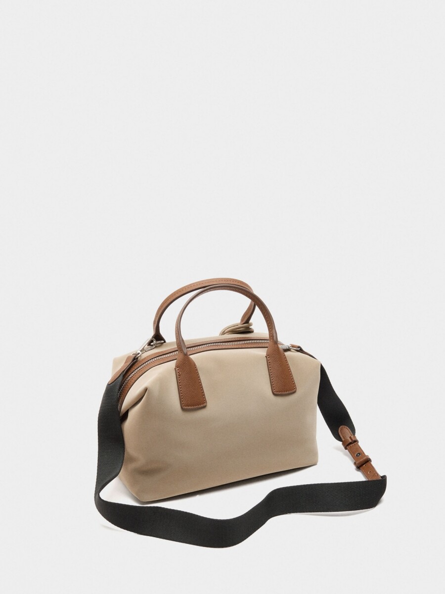 Bolso Tote Textura Suave Con Colgante camel