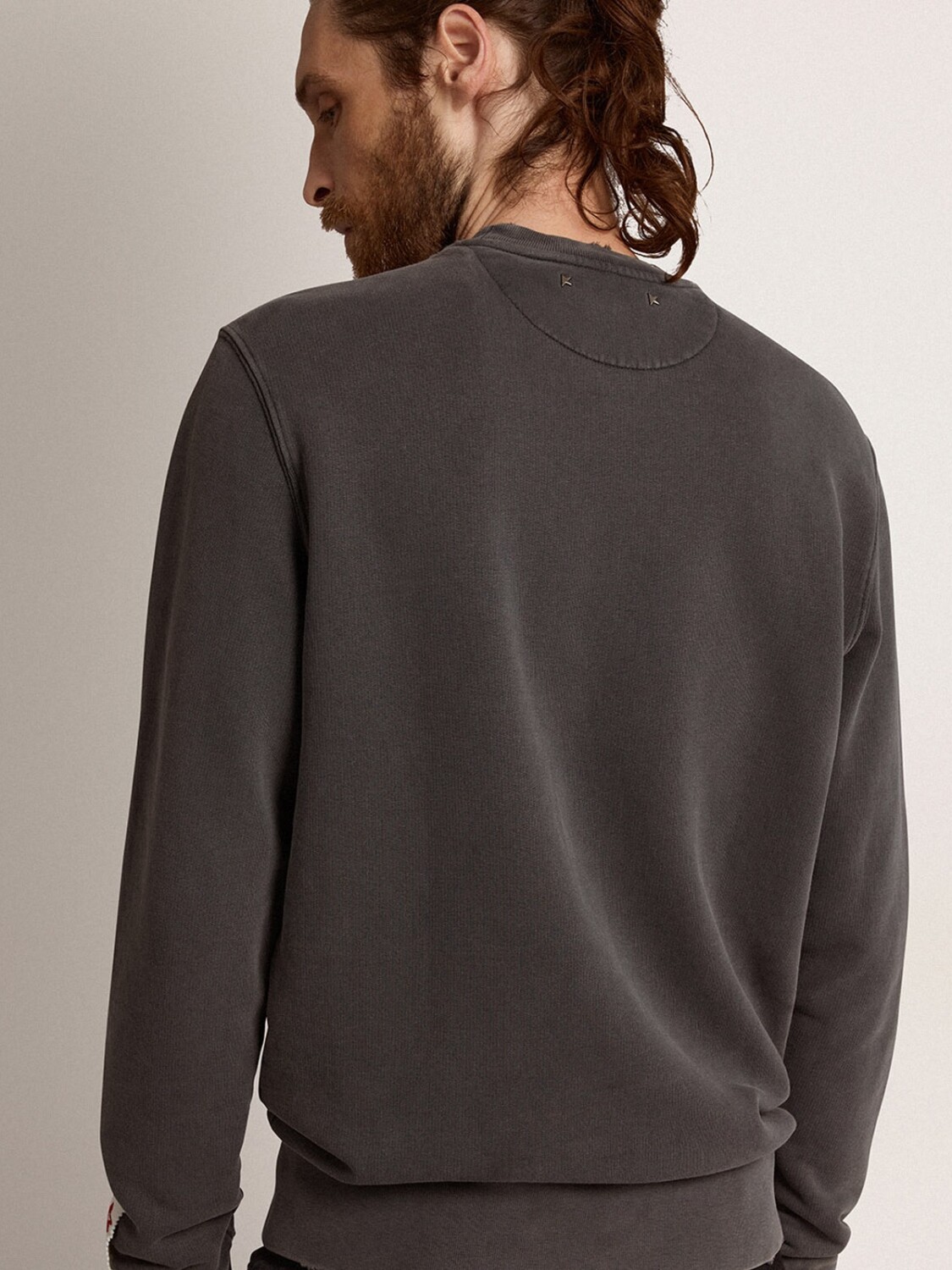 GOLDEN GOOSE - Buzo con logo y efecto desgastado Gris