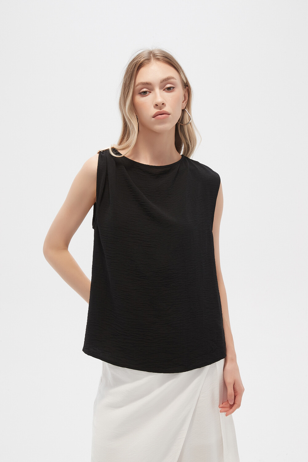 Blusa Rugla Negro