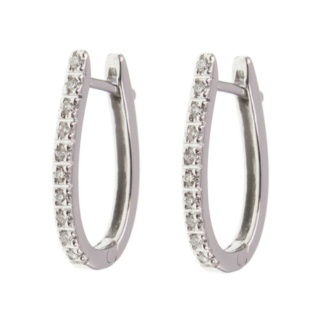 Aros Lina en oro blanco 18k con brillantes. Aros Lina en oro blanco 18k con brillantes.