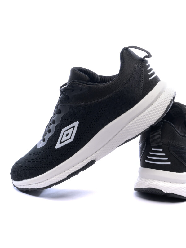 CALZADO FREESTYLE Umbro Hombre 002