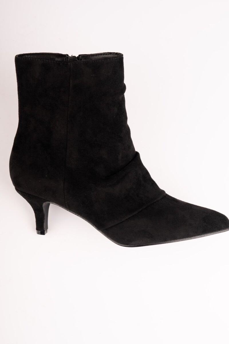 Botin gamuza con frunce Negro