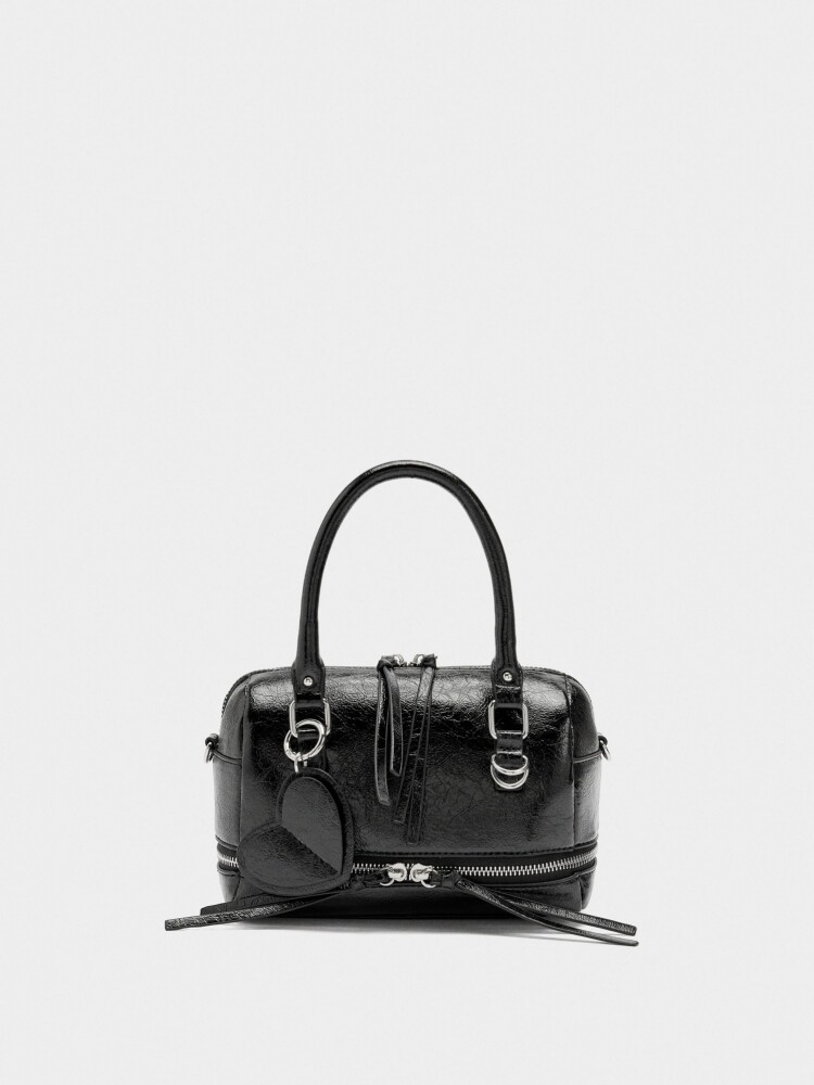 Bolso Tote Efecto Craquelado Con Colgante negro