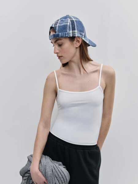 MUSCULOSA P.CAKE TULIPAN BLANCO