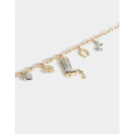 Collares Cortos Multi dijes Dorado