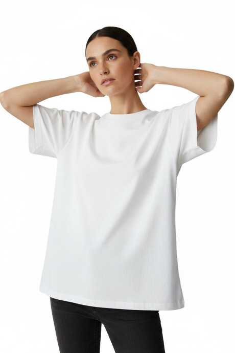 Remera Solisa Marfil / Off White