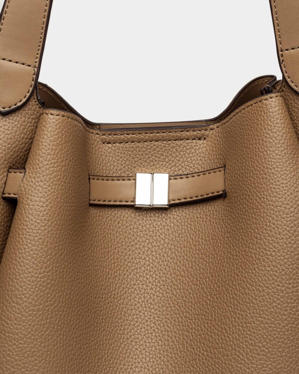 Bolso Marble en efecto cuero graneado Taupe