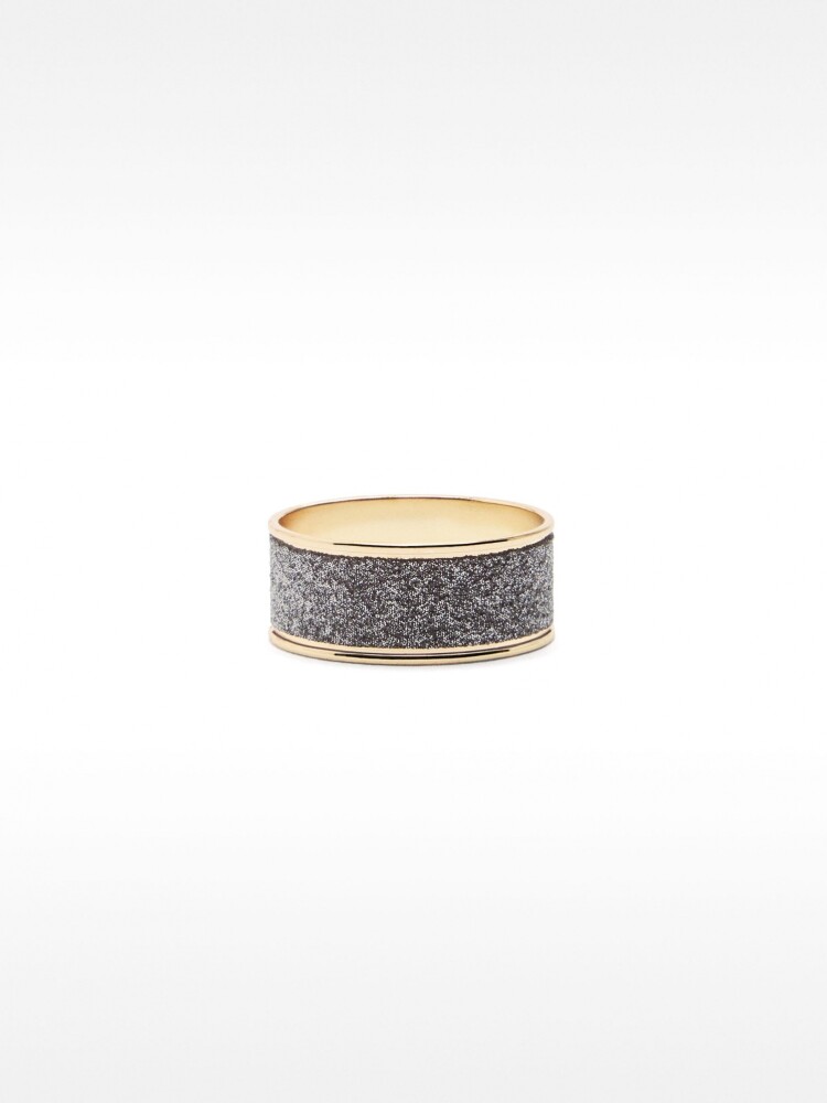 Anillo Con Brillantes dorado