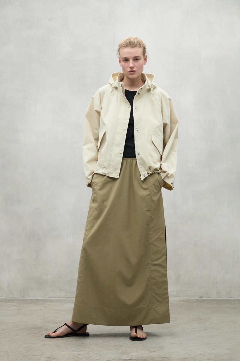 CHAQUETA BELUMUT Crema