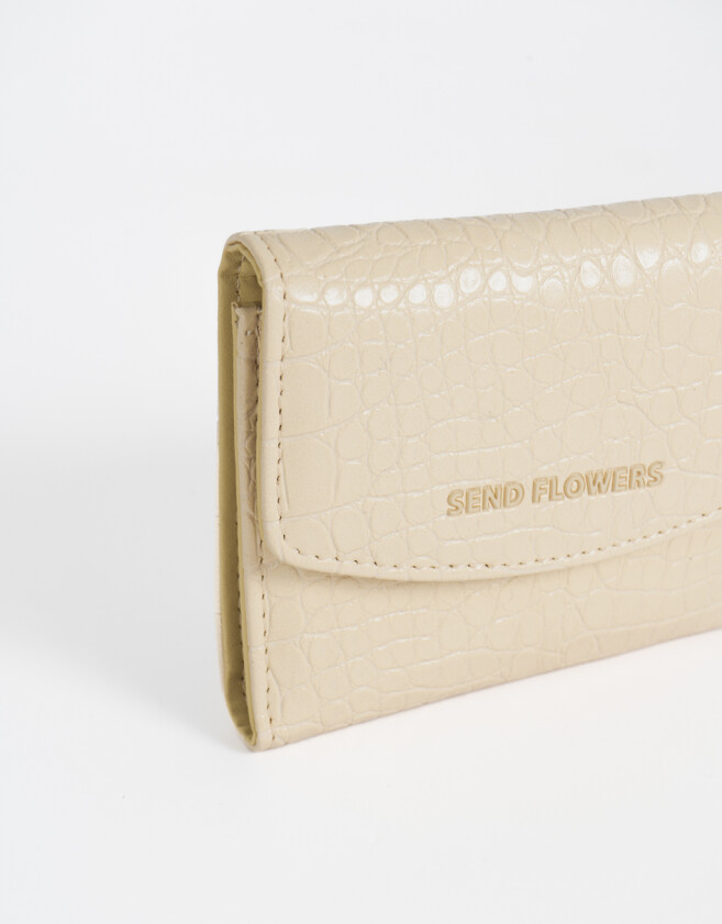 Billetera Billetera Cuerina Solapa Crudo - Blanco Crudo