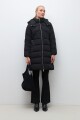 Campera capitoneada con capucha desmontable negro