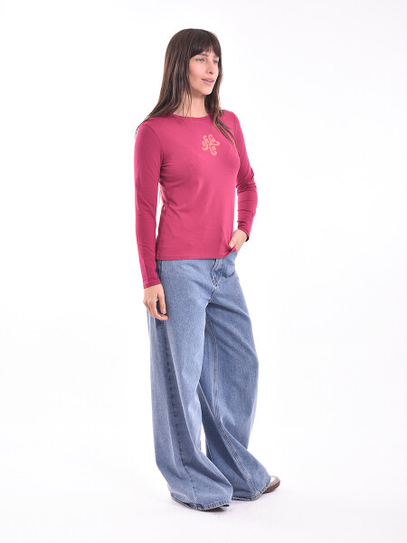 REMERA FLORA VARIANTE 4