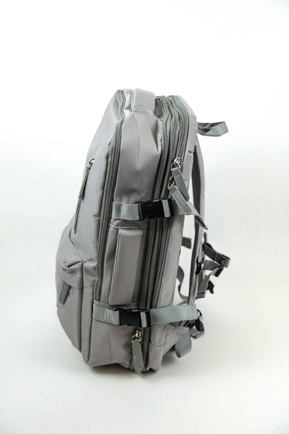 Mochila Yvra Gris