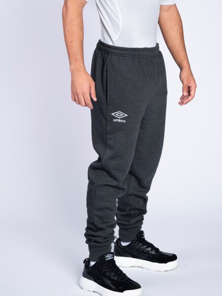 Pantalón Básico Umbro Hombre 02m