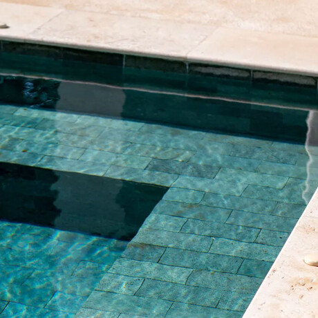 5X10 CERAMICA PARA PISCINA VERDE BRILLO DESTONIFICADO RUSTICO PEI IV - LINEA PREMIUM GAMAS DE VERDE